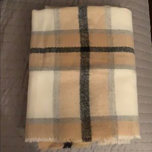 Oversized blanket scarf